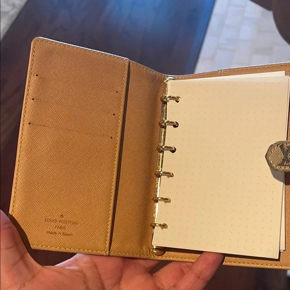Louis Vuitton Tan/Gray Notebook w/3 Card Holders Perfect Christmas gift! - Picture 2 of 9